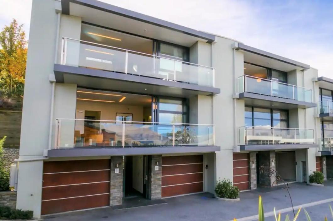 Panorama Terrace Apartments - Element Escapes Куийнстаун Стая снимка